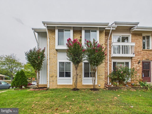 2100 Berger Pl, Herndon