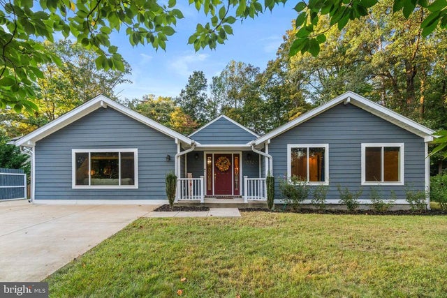 10402 Hollyoak Pl, Fairfax