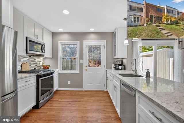 5944 Queenston St, Springfield