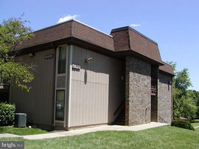 5823 Royal Ridge Dr #s, Springfield