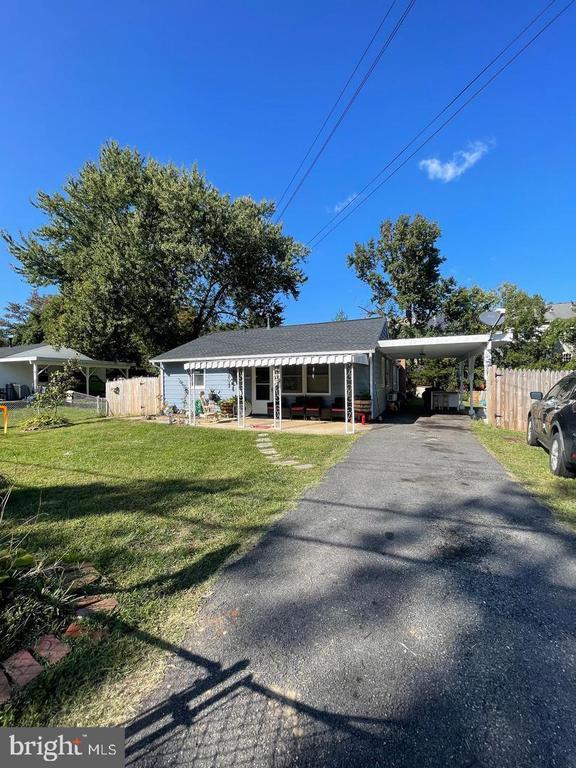 3900 Elmwood Dr, Alexandria