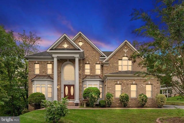 6623 Locust Way, Annandale