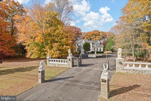 10900 Sunset Hills Rd, RESTON