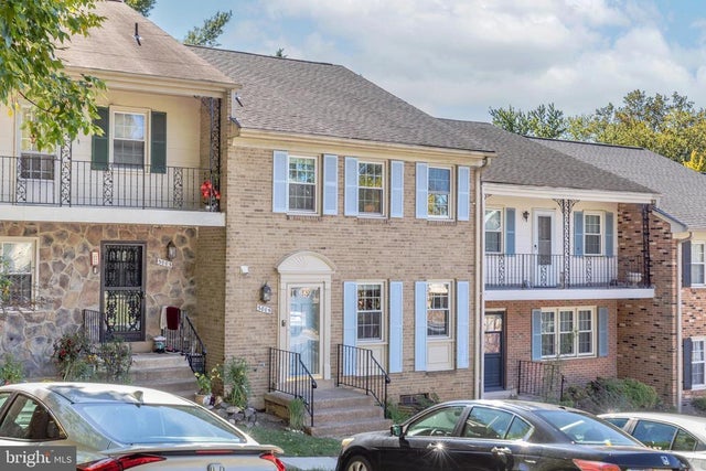 3005 Seven Oaks Pl, Falls Church