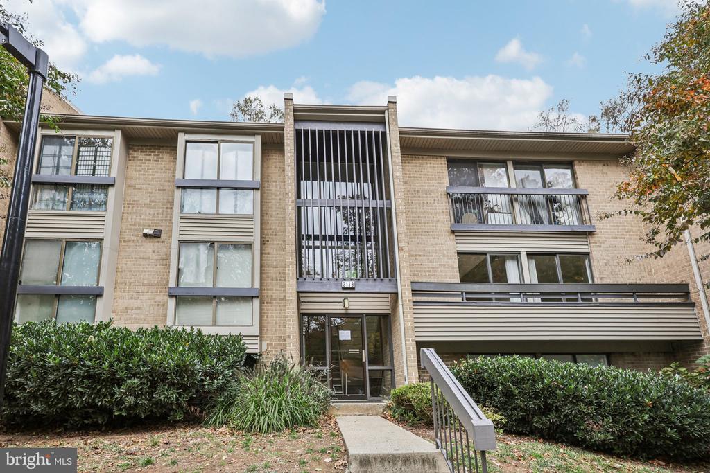 2118 Green Watch Way #10/201c, RESTON