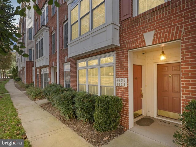4634 Battenburg Ln #631, Fairfax