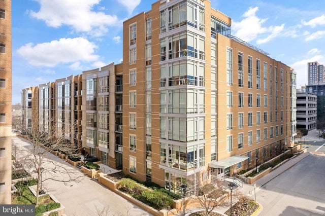 12025 New Dominion Pkwy #406, Reston