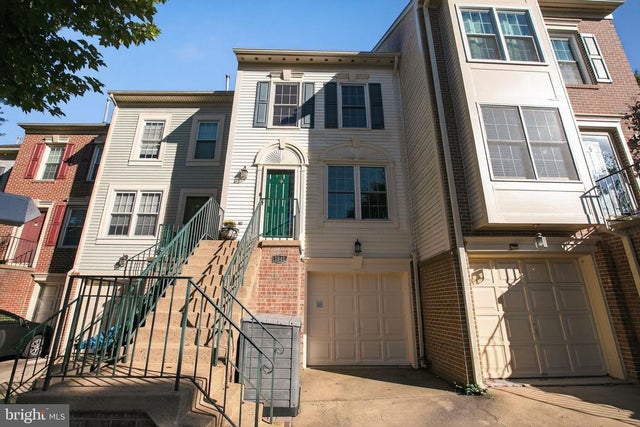 7845 Colonial Springs Blvd, Alexandria