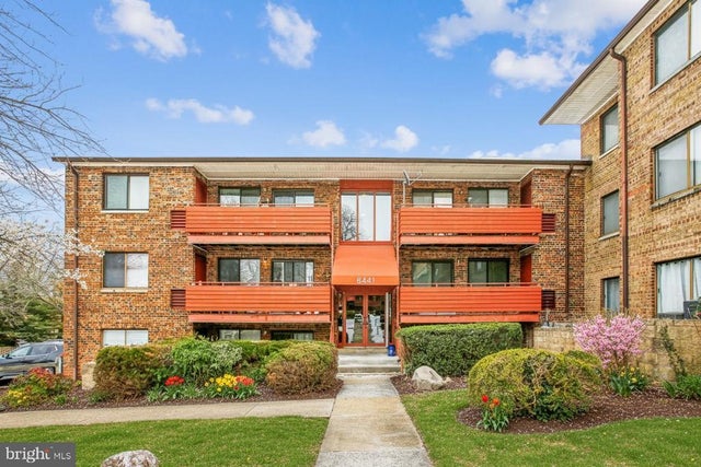 6441 Richmond Hwy #102, Alexandria