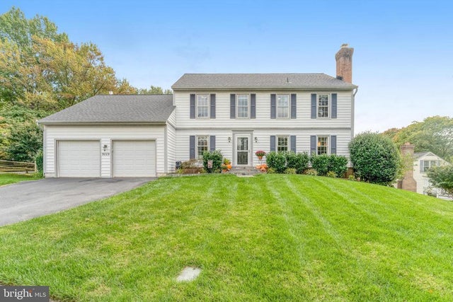 9009 Digory Ct, Burke