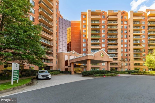 2230 George C Marshall Dr #306, Falls Church