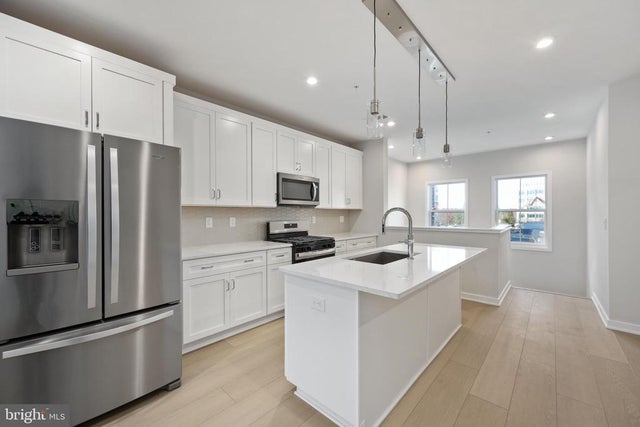 14361 Glen Manor Dr, CHANTILLY