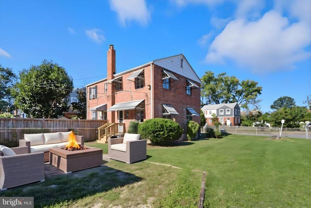 2101 Arlington Ter, Alexandria