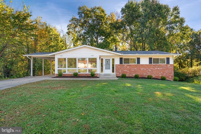 8801 Gateshead Rd, Alexandria