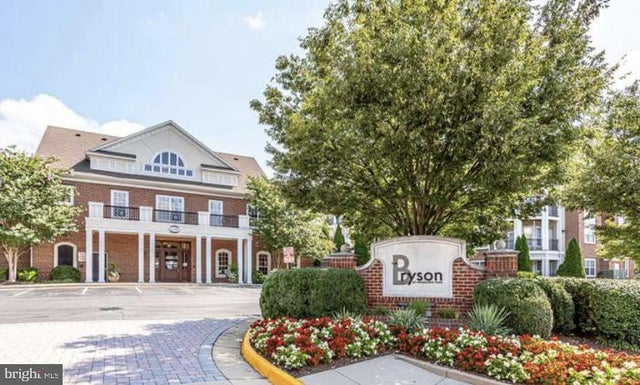 12921 Centre Park Cir #303, Herndon