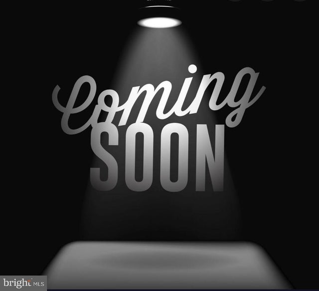 6547 Grange Ln #104, Alexandria