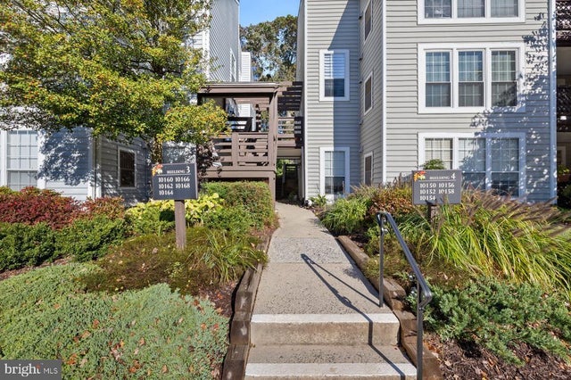 10164 Oakton Terrace Rd, Oakton