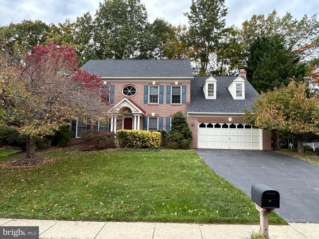 8625 Oak Chase Cir, FAIRFAX STATION