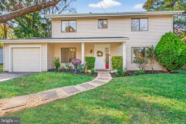 1534 Youngs Point Pl, Herndon