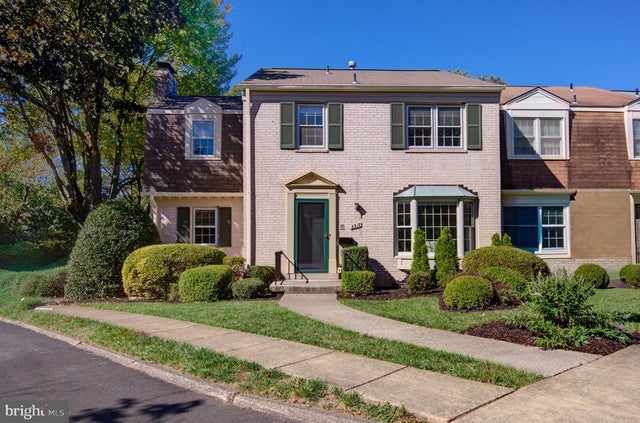 2318 Wheystone Ct, Vienna