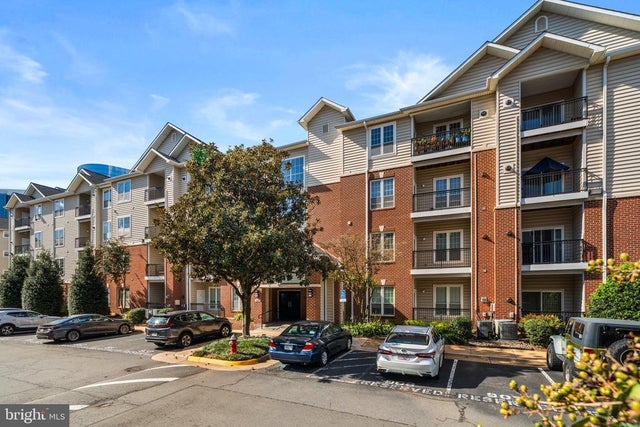 1570 Spring Gate Dr #7213, Mclean