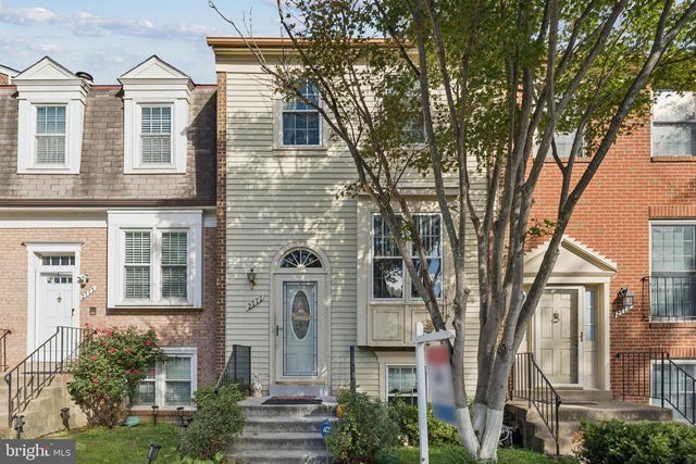 2777 Grovemore Ln, Vienna