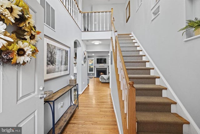 1792 Duffield Ln, Alexandria