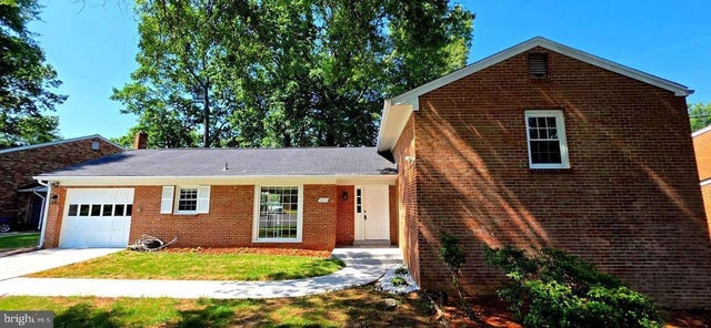 3478 Pence Ct, Annandale
