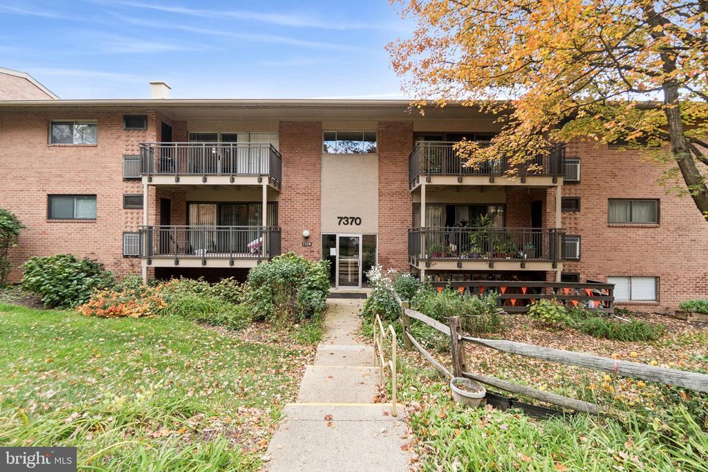 7370 Lee Hwy #204, FALLS CHURCH