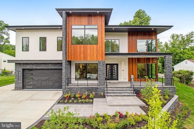 7816 Georgetown Pike, Mclean