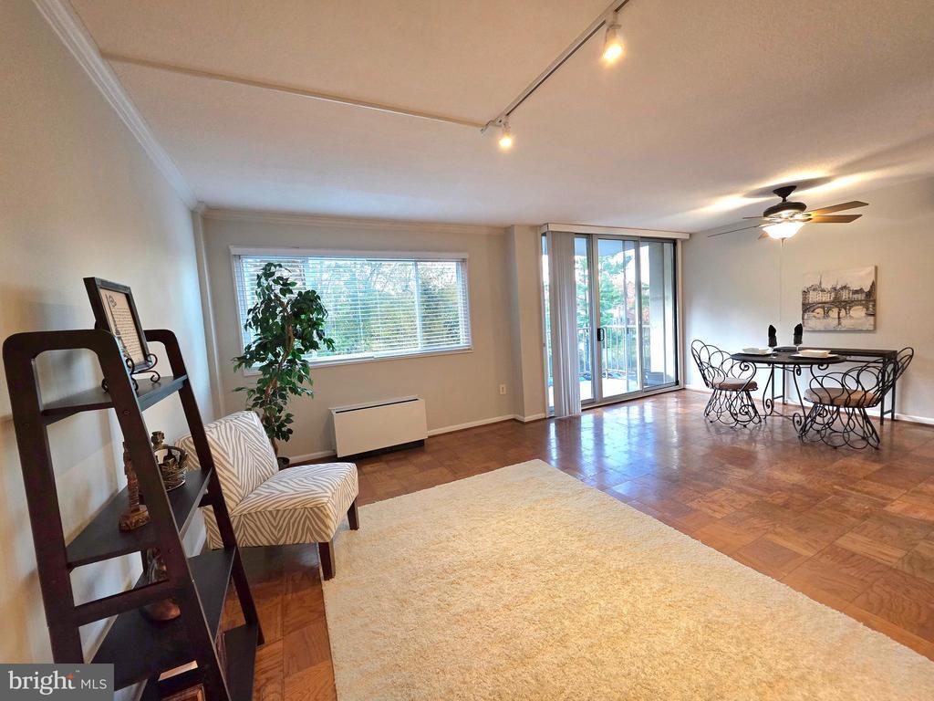 2059 Huntington Ave #312, ALEXANDRIA