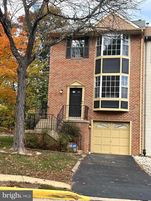 7814 Solomon Seal Dr, SPRINGFIELD