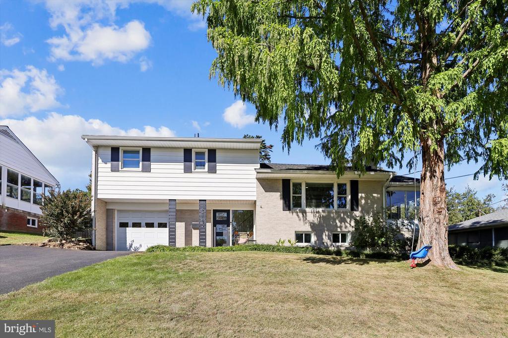 6418 Princeton Dr, ALEXANDRIA