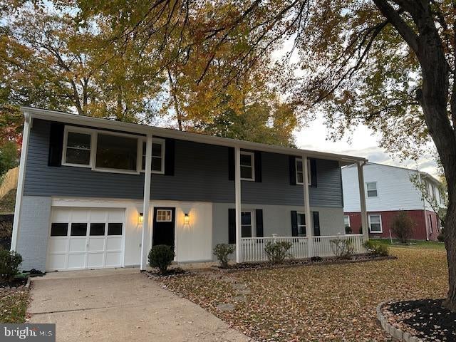 9075 Andromeda Dr, Burke