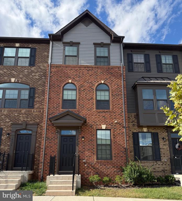 14024 Sunrise Valley Dr, HERNDON