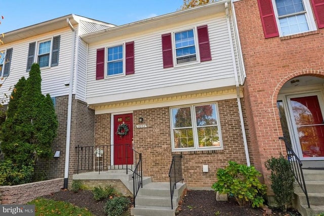 6053 Crown Royal Cir, Alexandria