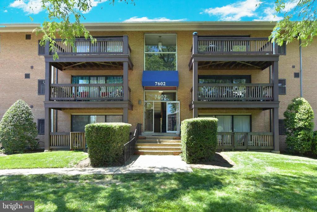 7602 Savannah St #204, FALLS CHURCH