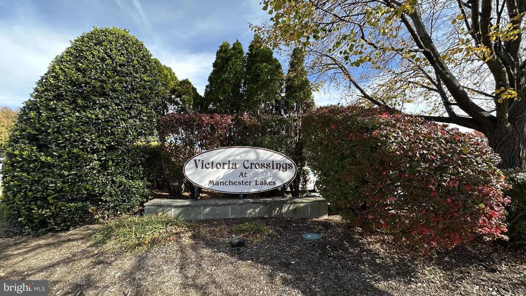 6902 Mary Caroline Cir #e, ALEXANDRIA