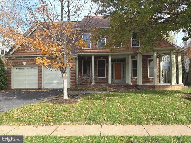 13222 Stable Brook Way, Herndon