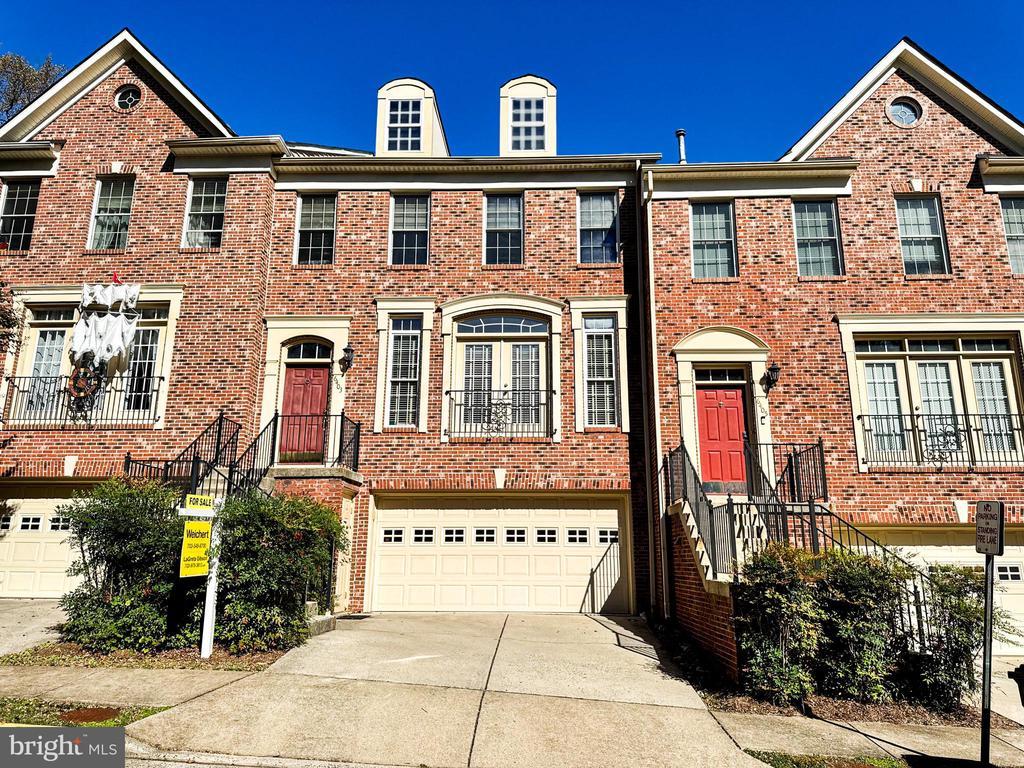 6403 Velliety Ln, SPRINGFIELD