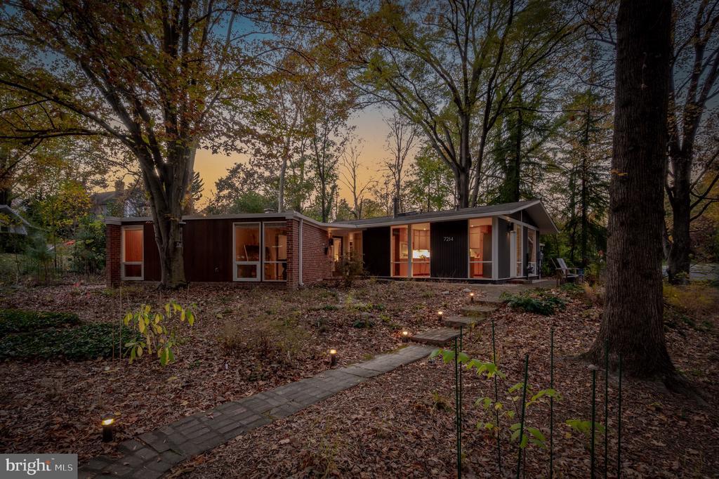 7214 Rebecca Dr, ALEXANDRIA