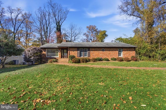 3110 Juniper Ln, Falls Church