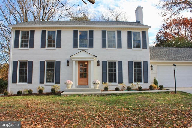 9918 Lindel Ln, Vienna