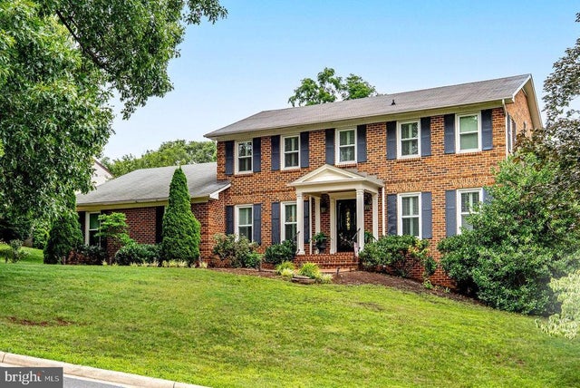 532 Mountain View Dr, Harrisonburg