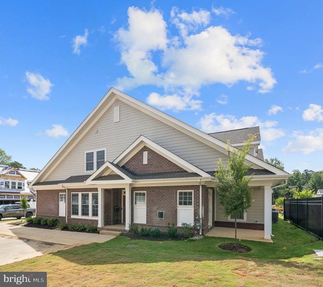1240 Treviso Bay, Williamsburg