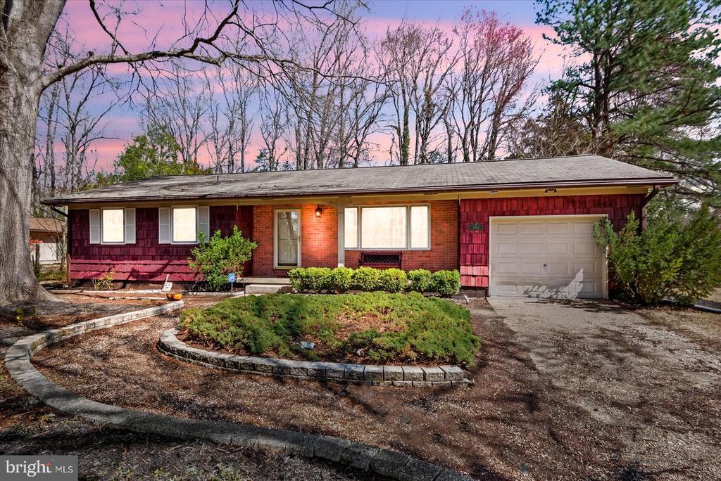 5451 Payne Dr, KING GEORGE