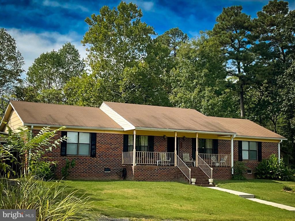 8458 James Madison Pkwy, KING GEORGE