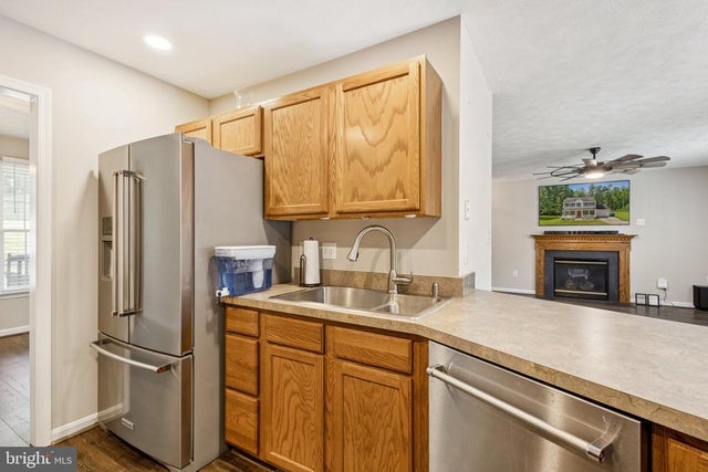 1158 Garner Dr, King George