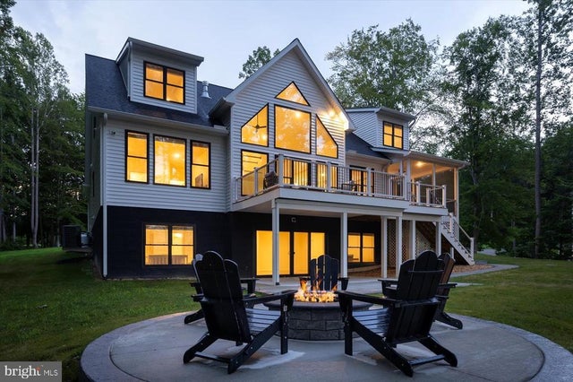 764 Noahs Landing Dr, Bumpass