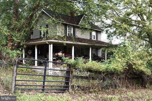 19647 Telegraph Springs Rd, Purcellville